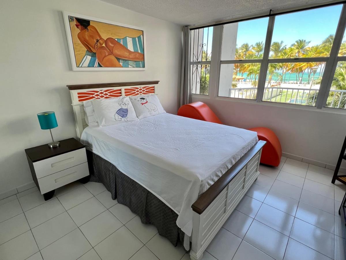 Hobie Oceanfront Apartment At Isla Verde San Juan Exterior foto